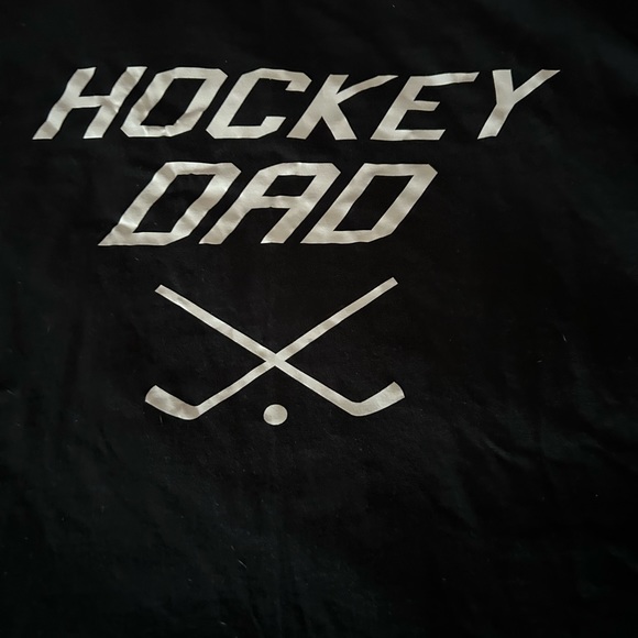 Hockey Dad tShirt.  Brand new, never worn. - Picture 1 of 2